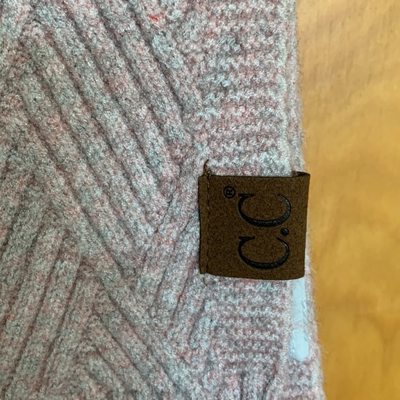 NWT C.C Pink/grey Diamond Weave Soft Scarf - Picture 3 of 8